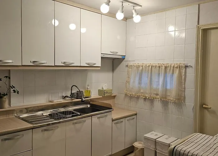 Large 2br Near Hongdae, Mangwon Market & River, 6 Guests * Seoel