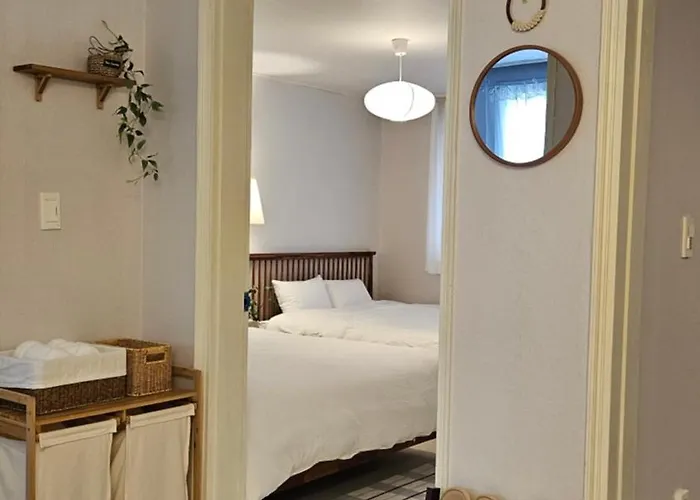 Large 2br Near Hongdae, Mangwon Market & River, 6 Guests Appartement