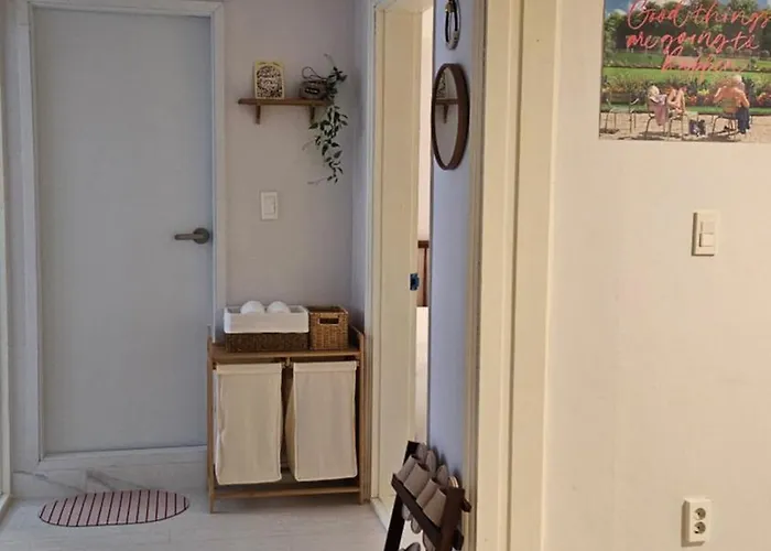 Large 2br Near Hongdae, Mangwon Market & River, 6 Guests Appartement
